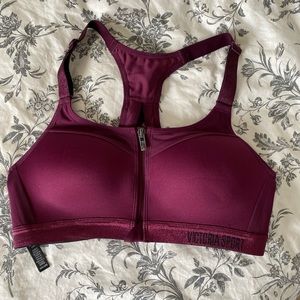 Incredible Lightweight Max by Victoria Sport Front-Close Strappy Sport Bra